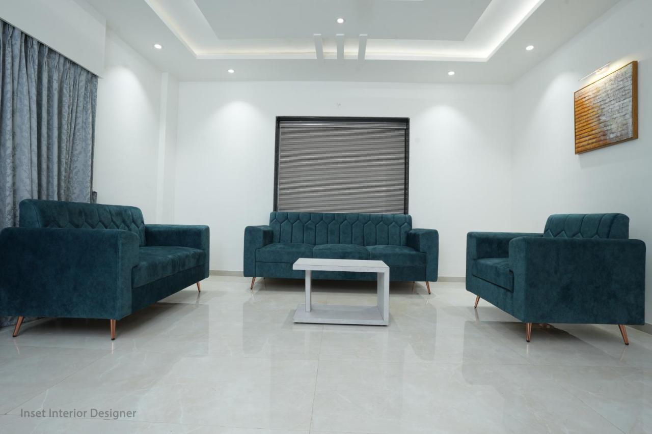 Hotel Mountain View Nashik Bagian luar foto