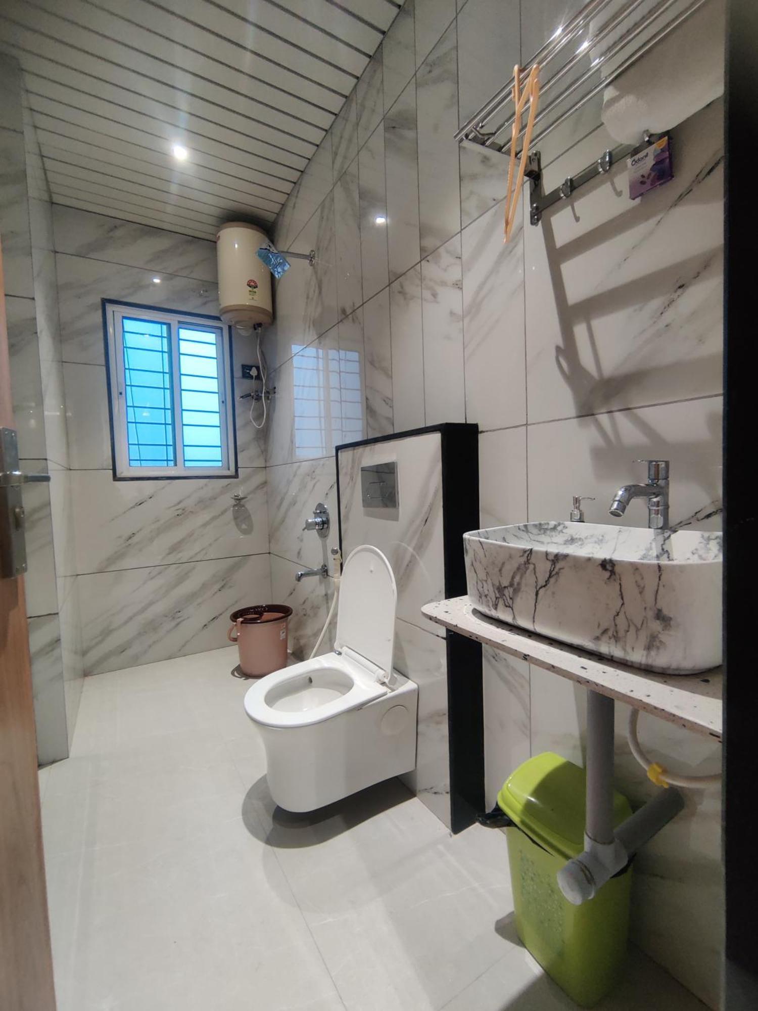 Hotel Mountain View Nashik Bagian luar foto